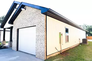 205 Charleston Dr, Pensacola, FL 32534 - Photo 18