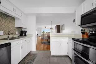 8522 Gulf Blvd, Navarre Beach, FL 32566 - Photo 12