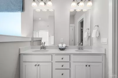 1692 Amaya Ln, Gulf Breeze, FL 32563 - Photo 32