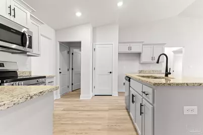 1843 Sunset Maple Rd #36B, Cantonment, FL 32533 - Photo 6