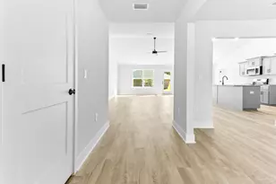 1894 Hazelnut Dr, Cantonment, FL 32533 - Photo 2