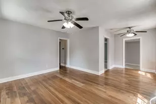 22 Gloucester Ave, Pensacola, FL 32505 - Photo 10