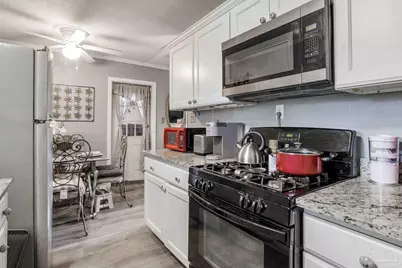 914 Lucerne Ave, Pensacola, FL 32505 - Photo 8