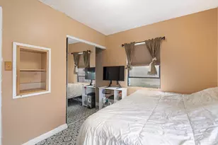 107 W Madison Dr, Pensacola, FL 32505 - Photo 16