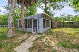 107 W Madison Dr, Pensacola, FL 32505 - Photo 24