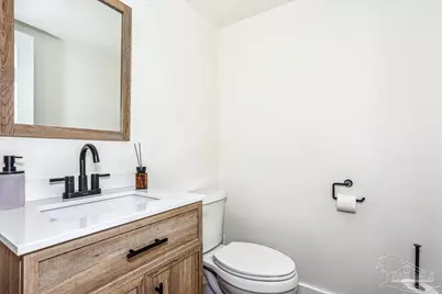 2707 E De Soto St, Pensacola, FL 32503 - Photo 12