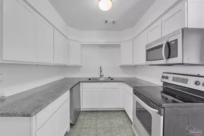 5521 Sunburst Ln, Pensacola, FL 32507 - Photo 10