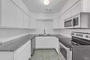 5521 Sunburst Ln, Pensacola, FL 32507 - Photo 10