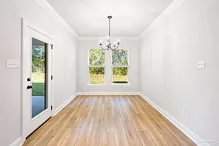 3139 Camphor Rd, Pensacola, FL 32526 - Photo 8