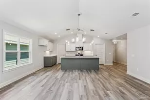 5885 Grotto Ave, Pensacola, FL 32507 - Photo 4