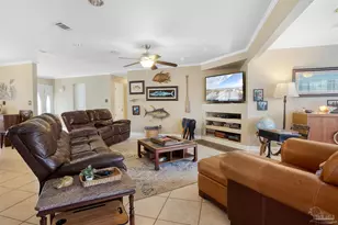 2647 Venetian Way, Gulf Breeze, FL 32563 - Photo 12