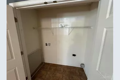 5620 Charter Cir, Gulf Breeze, FL 32563 - Photo 6