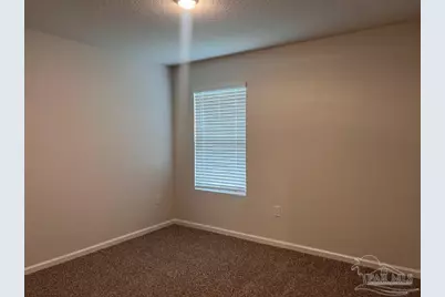3842 James Stovall St, Pensacola, FL 32526 - Photo 10