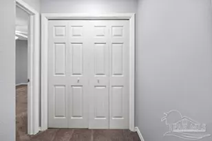 1009 Simpson St, Pensacola, FL 32526 - Photo 8