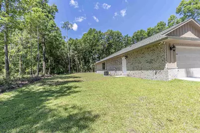 5269 Burt Ln, Pace, FL 32571 - Photo 4