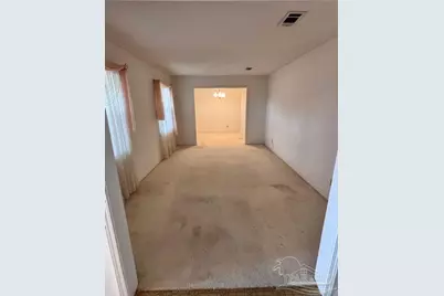 6235 Confederate Dr, Pensacola, FL 32503 - Photo 4