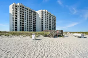 8271 Gulf Blvd, Navarre Beach, FL 32566 - Photo 10