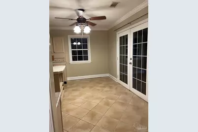 3036 Laurel Dr, Gulf Breeze, FL 32563 - Photo 8