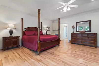 5393 Soundside Dr, Gulf Breeze, FL 32563 - Photo 24