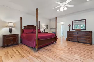 5393 Soundside Dr, Gulf Breeze, FL 32563 - Photo 24