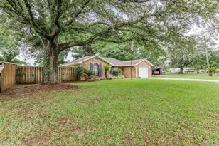 2319 Windstone Dr, Pensacola, FL 32526 - Photo 2