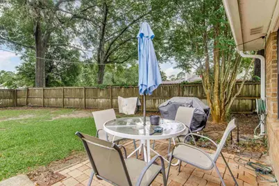 2319 Windstone Dr, Pensacola, FL 32526 - Photo 6