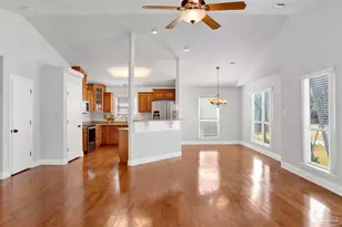 949 Osprey Ct, Pensacola, FL 32507 - Photo 4