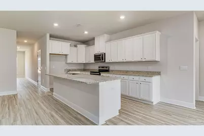 8616 Bluebell St, Milton, FL 32583 - Photo 10