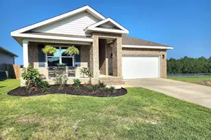 5621 Guinevere Ln, Milton, FL 32583 - Photo 2