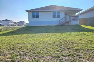 5621 Guinevere Ln, Milton, FL 32583 - Photo 18