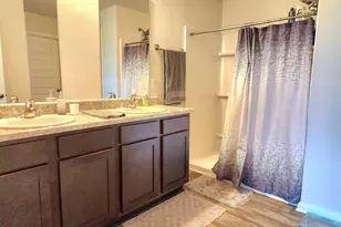 5621 Guinevere Ln, Milton, FL 32583 - Photo 16