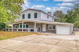 204 Camelia St, Gulf Breeze, FL 32561 - Photo 1