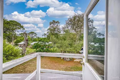 204 Camelia St, Gulf Breeze, FL 32561 - Photo 40