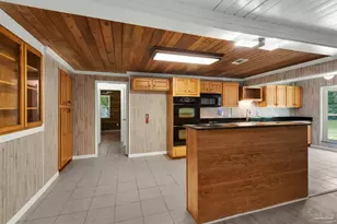 4881 Calvin Dr, Milton, FL 32583 - Photo 16