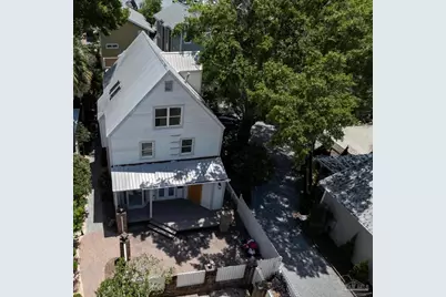 431 E Zarragossa St #B, Pensacola, FL 32502 - Photo 2