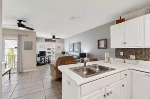 8436 Gulf Blvd, Navarre Beach, FL 32566 - Photo 18