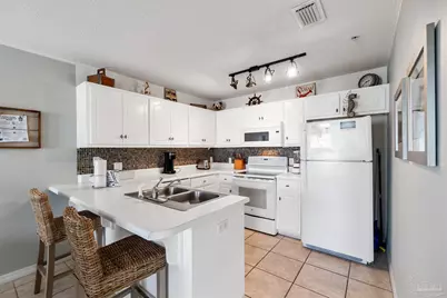 8436 Gulf Blvd #633, Navarre Beach, FL 32566 - Photo 16
