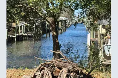 3262 Duke Dr, Gulf Breeze, FL 32563 - Photo 6