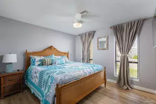 8520 Gulf Blvd, Navarre Beach, FL 32566 - Photo 16