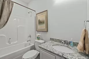 8610 Bluebell St, Milton, FL 32583 - Photo 16