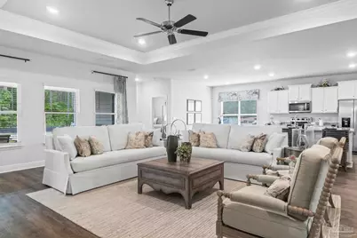 8610 Bluebell St, Milton, FL 32583 - Photo 8