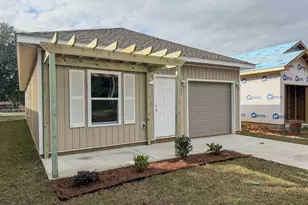 8601 Walnut Ave, Pensacola, FL 32534 - Photo 1