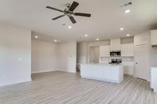 1656 Amaya Ln, Gulf Breeze, FL 32563 - Photo 6
