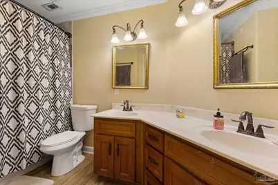 2717 Woodbreeze Dr, Cantonment, FL 32533 - Photo 16