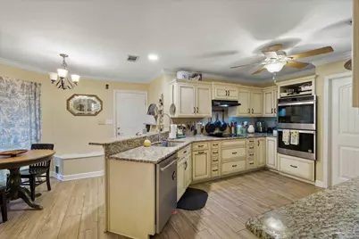 2717 Woodbreeze Dr, Cantonment, FL 32533 - Photo 6