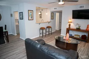 300 Bayou Blvd, Pensacola, FL 32503 - Photo 10