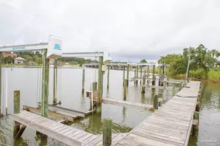300 Bayou Blvd, Pensacola, FL 32503 - Photo 32