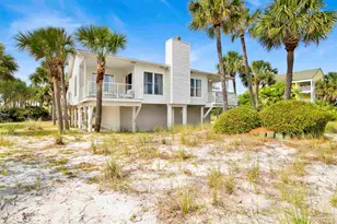 17 Calle Hermosa, Pensacola Beach, FL 32561 - Photo 2