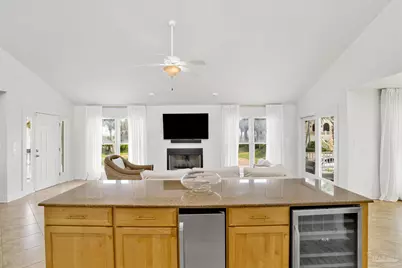 17 Calle Hermosa, Pensacola Beach, FL 32561 - Photo 6