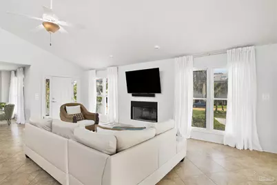 17 Calle Hermosa, Pensacola Beach, FL 32561 - Photo 10